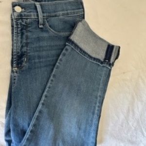 NYDJ Dayla Capri Jeans